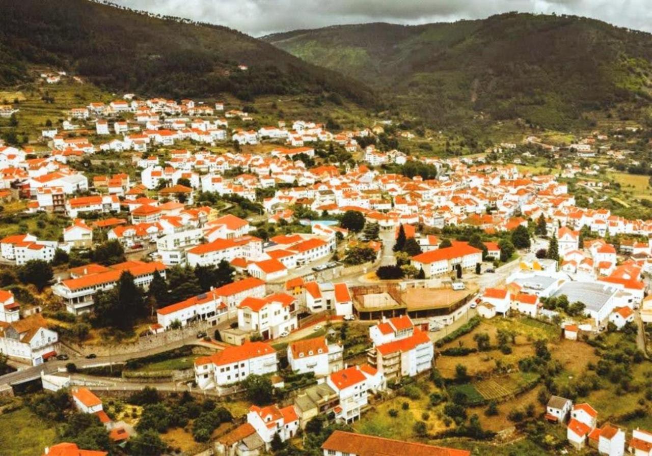 Vale Do Zezere Hotel マンテイガス エクステリア 写真