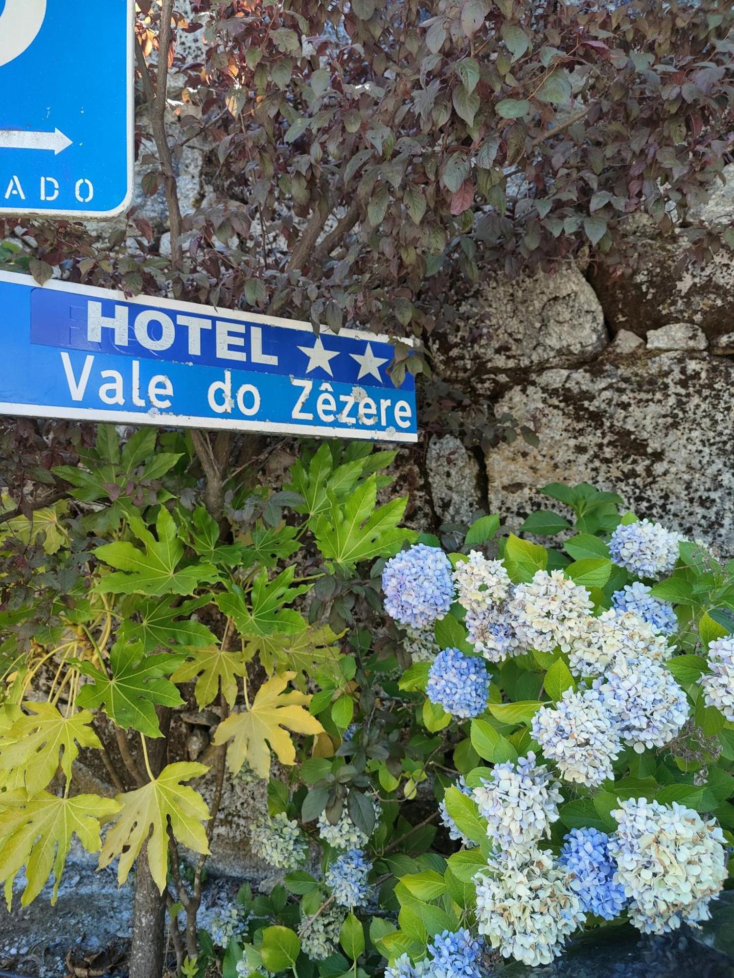 Vale Do Zezere Hotel マンテイガス エクステリア 写真